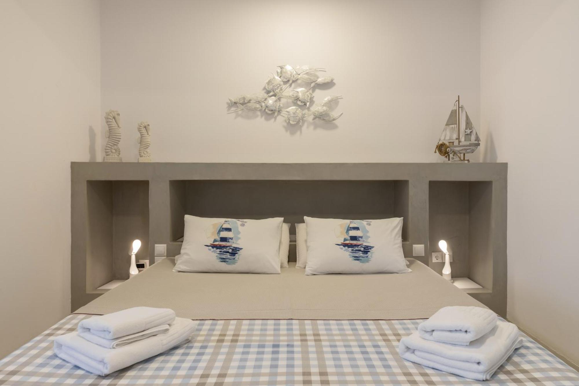 Paros Melodia Apartments Logaras Esterno foto
