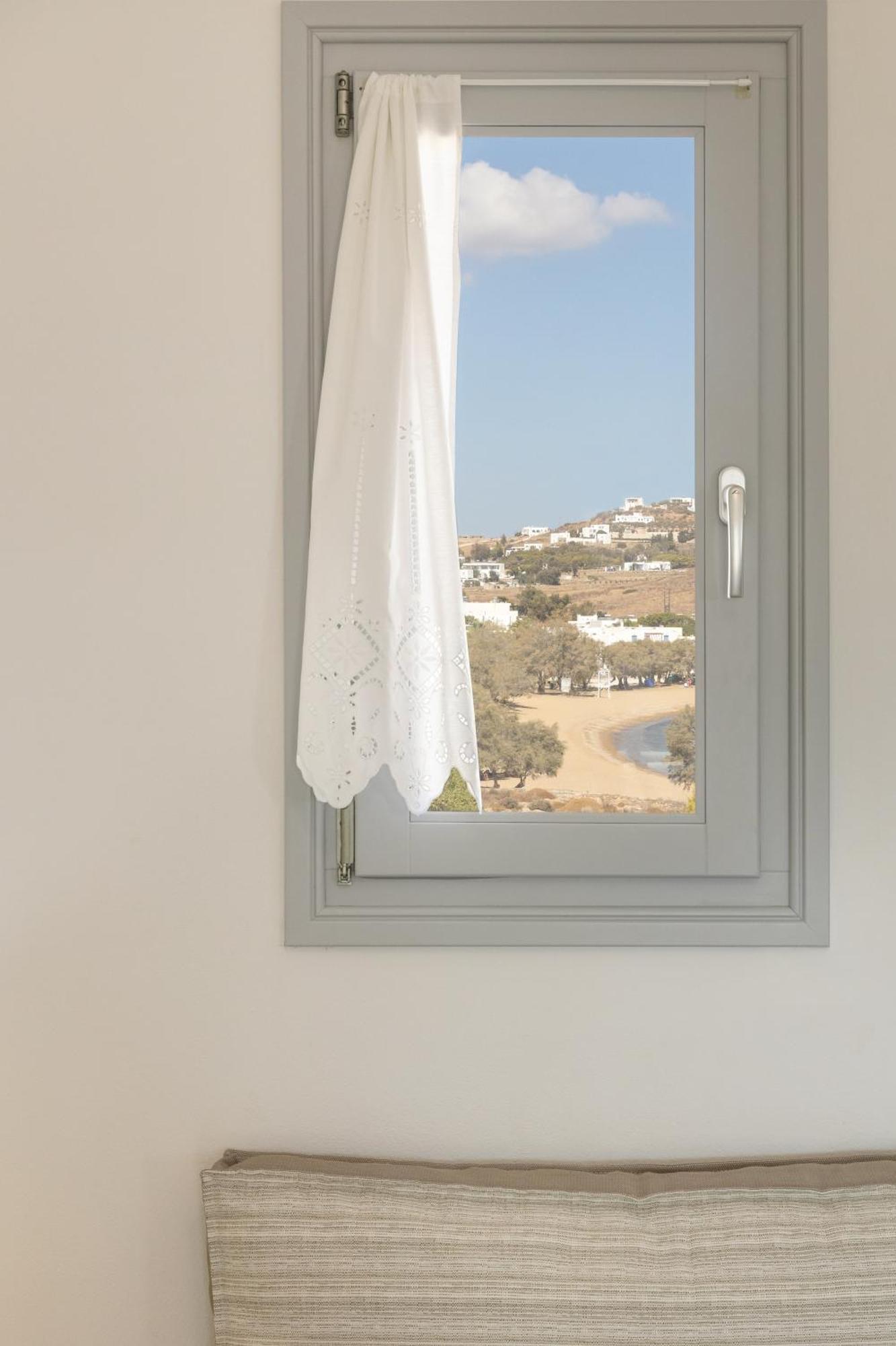 Paros Melodia Apartments Logaras Esterno foto