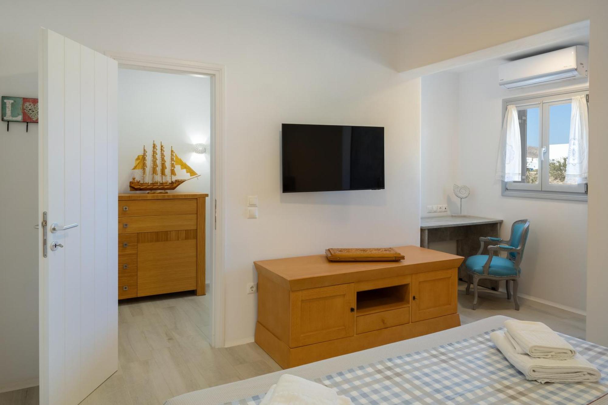 Paros Melodia Apartments Logaras Esterno foto